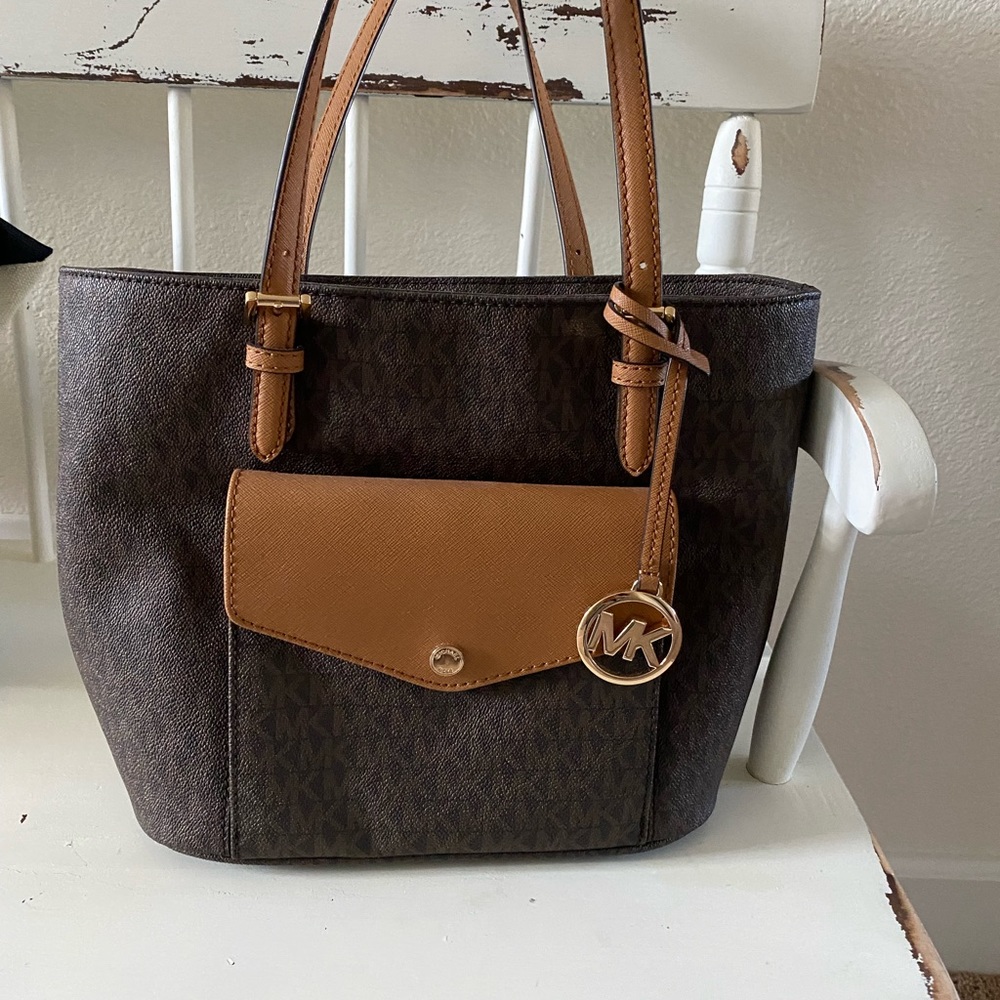 Michael Kors purse